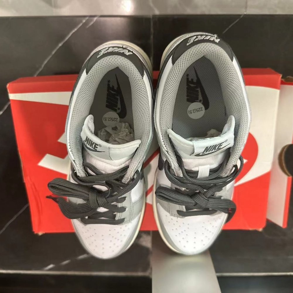 Nike Dunk Low Light Smoke Grey (Women's)